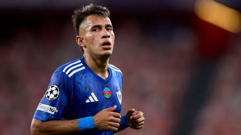 Celtic complete signing of Duran from Qarabag