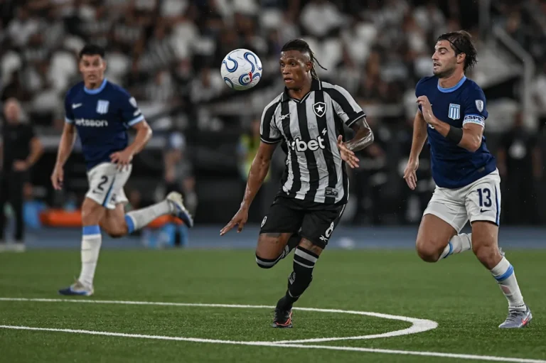 Chelsea Join Race to Sign Brazilian Midfielder