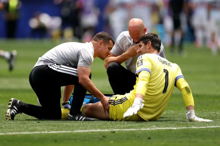 Real Madrid veteran leaves Spain vs. Belgium match injured and in tears