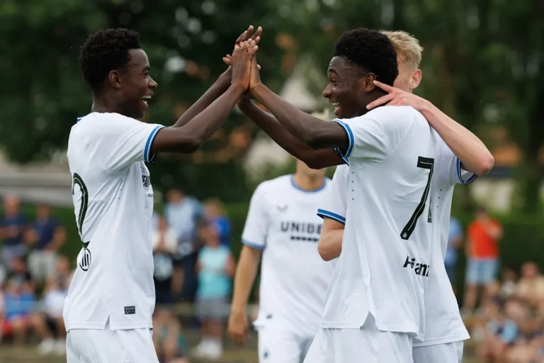 Barcelona sign Jesse Bisiwu