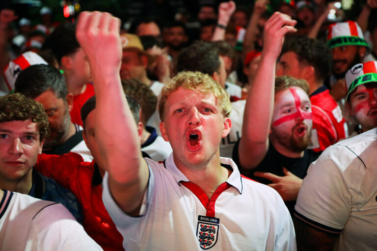 England and Norway fans clash before kick-off England and Norway fans clash before kick-off