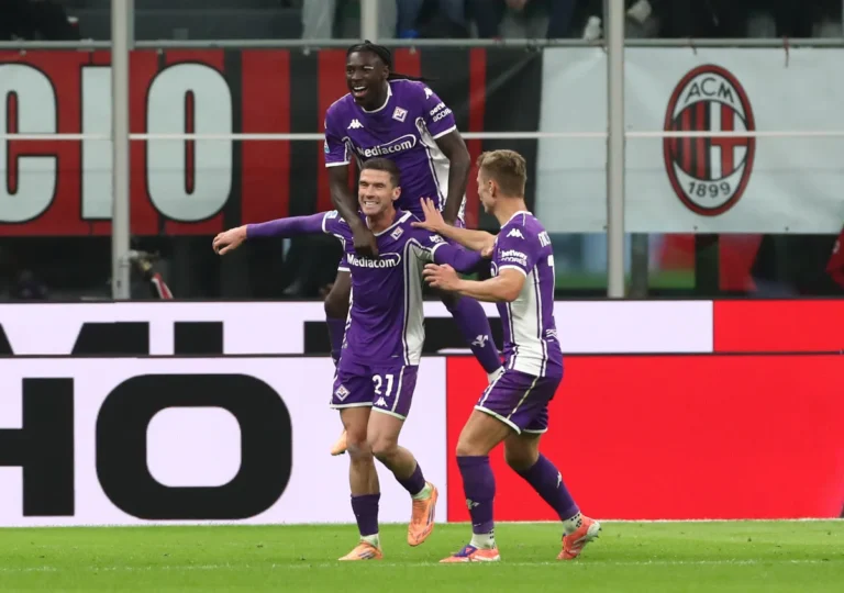 Fiorentina excludes several key players from pre-season squad Fiorentina excludes several key players from pre-season squad
