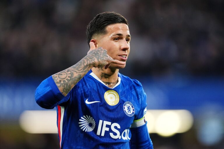 Xabi Alonso Confirms Enzo Fernandez Talks and Hints at Another Chelsea Exit Xabi Alonso Confirms Enzo Fernandez Talks and Hints at Another Chelsea Exit
