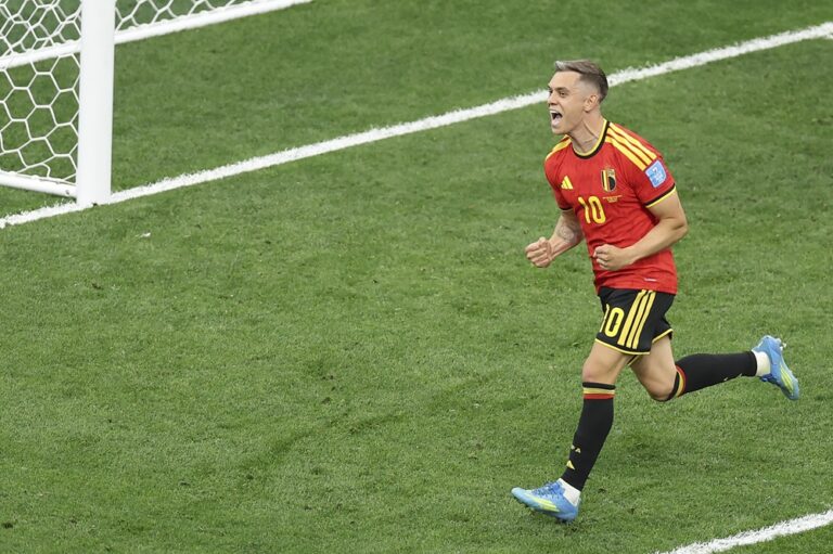 Arsenal agree deal with Besiktas for Leandro Trossard transfer