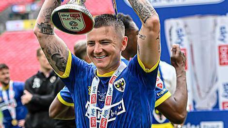 AFC Wimbledon re-sign winger James Tilley from Wycombe AFC Wimbledon re-sign winger James Tilley from Wycombe
