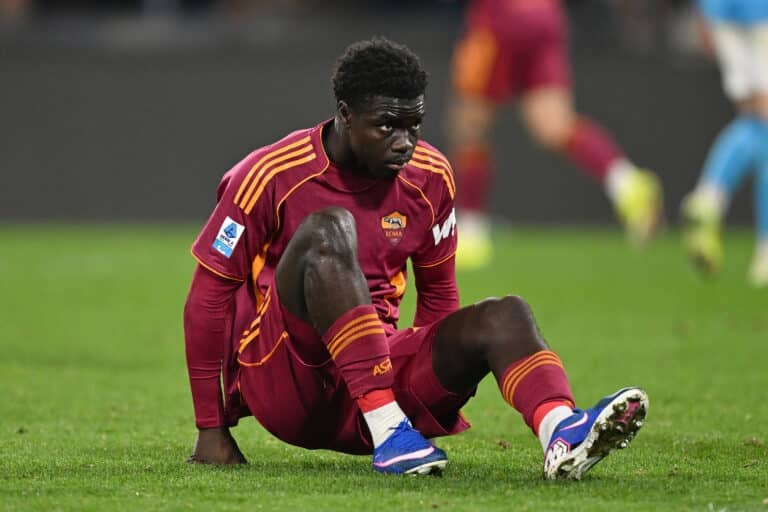 Robinio Vaz sidelined for weeks with knee injury Robinio Vaz sidelined for weeks with knee injury