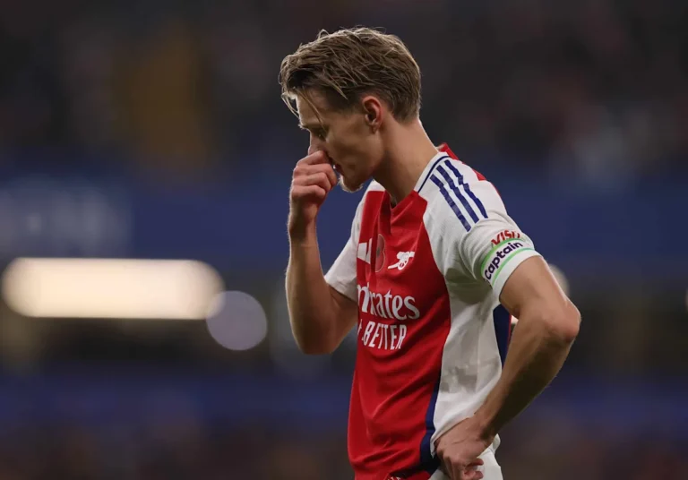 Arsenal Urges Captain to Stay Despite Interest from Other Midfielders