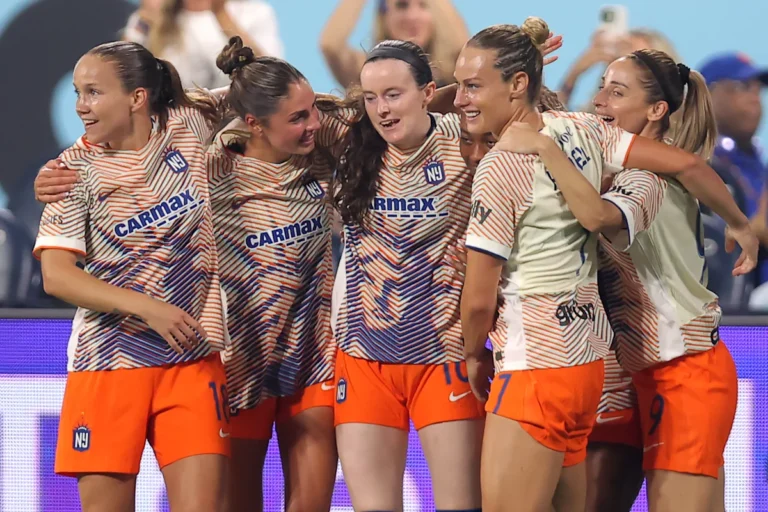 गोथम एफसी ने जीता क्वींस क्लासिक: रोज लावेल के गोल से स्पिरिट को मात, सैम कर की NWSL में वापसी