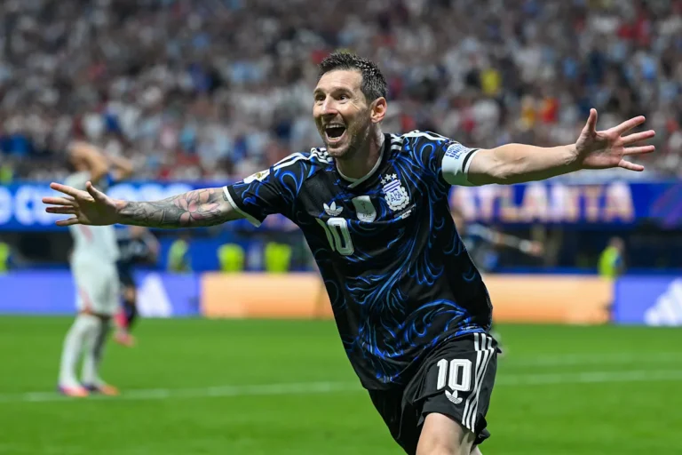 FC Breakfast: Messi Makes History, Fan Faces a Tough Start FC Breakfast: Messi Makes History, Fan Faces a Tough Start