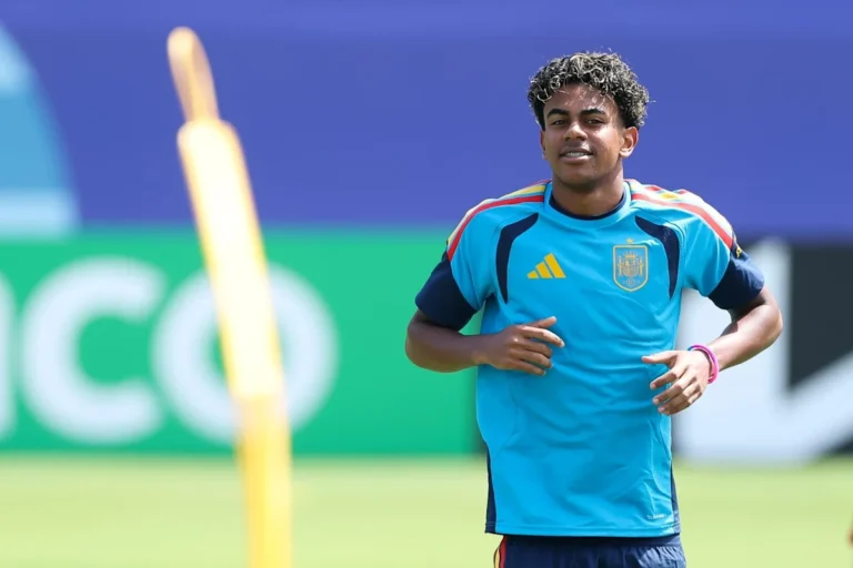 Spain NT Provides Update on Lamine Yamal After Training Absence