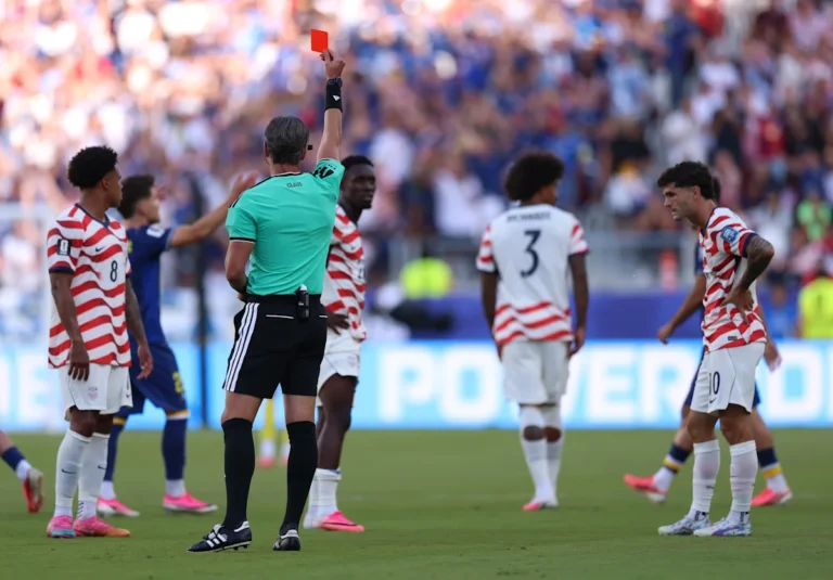 Controversies Surrounding the 2026 World Cup: FIFA Policies and Balogun’s Red Card 2026 ലോകകപ്പ്: ഫിഫയുടെ നയങ്ങളും ബോളോഗുണിന്റെ ചുവപ്പ് കാർഡും; വൻ വിവാദങ്ങൾ ഇങ്ങനെ