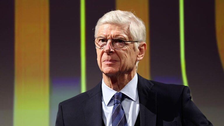 Wenger: FIFA to Review Lack of Popularity for Hydration Breaks Wenger: FIFA to Review Lack of Popularity for Hydration Breaks