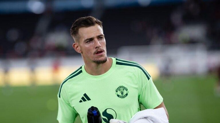 Vitek Set for Departure from Man Utd Vitek Set for Departure from Man Utd