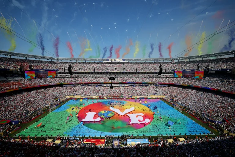 FIFA Shakes Up World Cup Final with 30-Minute Halftime Show Featuring BTS, Justin Bieber, Shakira, and Madonna FIFA Shakes Up World Cup Final with 30-Minute Halftime Show Featuring BTS, Justin Bieber, Shakira, and Madonna