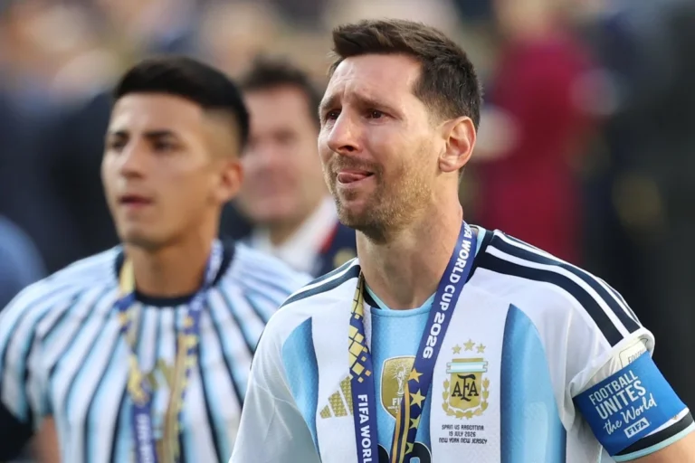 Lionel Messi Moved to Tears After Heartbreaking World Cup Loss Lionel Messi Moved to Tears After Heartbreaking World Cup Loss