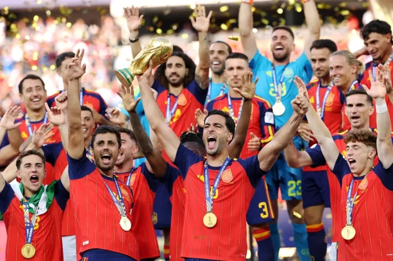 Arsenal Star Faces Jokes Over World Cup Final Black Eye वर्ल्ड कप फाइनल के बाद काली पड़ी आंख को लेकर मजाक का शिकार बने आर्सेनल स्टार