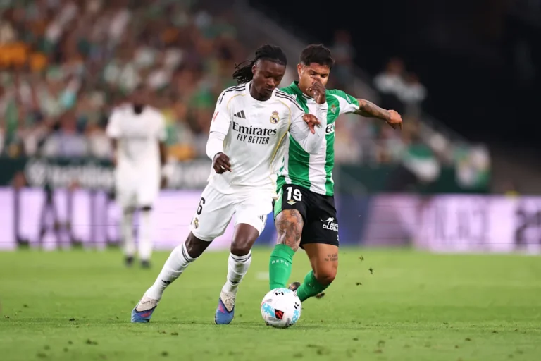 Manchester United Enters Race for Real Madrid Midfielder: Solid Addition for Carrick? Manchester United Enters Race for Real Madrid Midfielder: Solid Addition for Carrick?