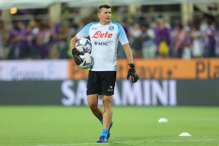 Liverpool Names Alejandro Rosalen as First-Team Goalkeeping Coach Liverpool Names Alejandro Rosalen as First-Team Goalkeeping Coach