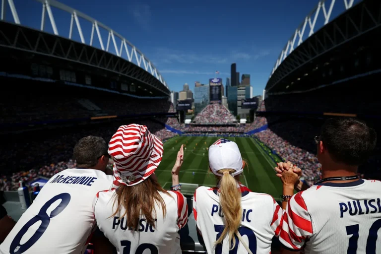 USMNT Fans Spend Thousands for ‘Once-in-a-Lifetime’ World Cup Experience You are a professional Hindi news headline writer. Task: Rewrite or generate a Hindi news headline based on the given content. Requirements: Keep all factual information exactly the same Do not add or remove details Keep it short, clear, and precise Style: Use active voice Write in natural, human-like Hindi Follow standard Hindi newspaper headline style Make it engaging but not sensational Avoid dramatic, emotional, or exaggerated words Avoid overly formal or academic language Ensure smooth grammatical flow SEO: Include the primary keyword naturally in the headline if possible Do not force keywords Output: Return only the headline No explanations or extra text Why USMNT fans paid thousands for a 'once-in-a-lifetime' World Cup experience