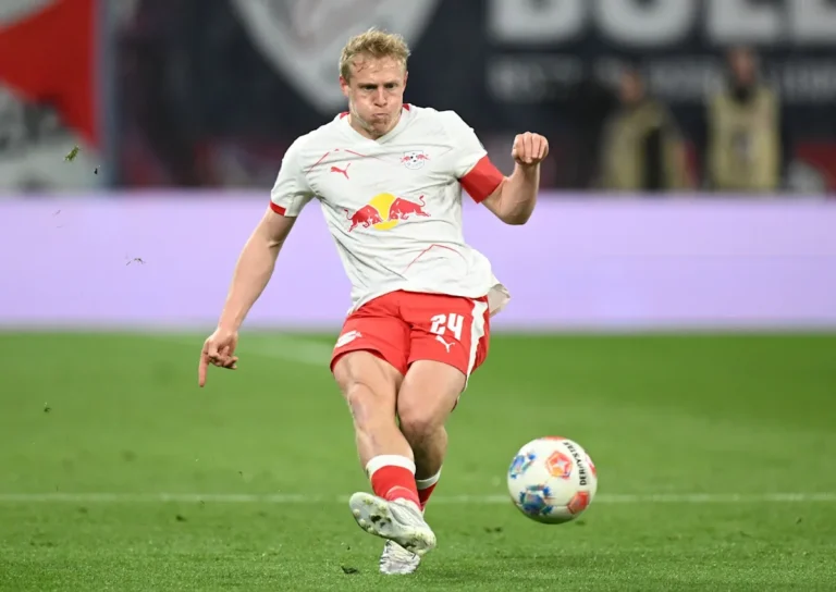 Bundesliga Veteran Xaver Schlager Reunites with Coach Oliver Glasner at Nottingham Forest