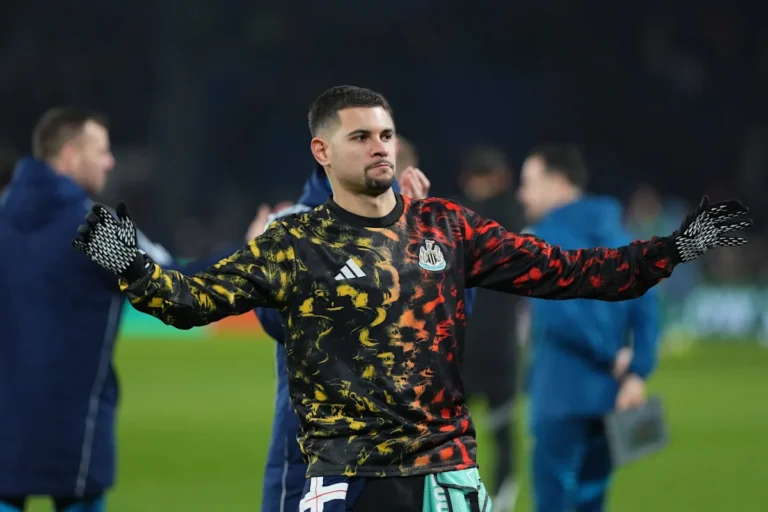 Arsenal Makes £72.5m Bid for Premier League Star Arsenal Makes £72.5m Bid for Premier League Star