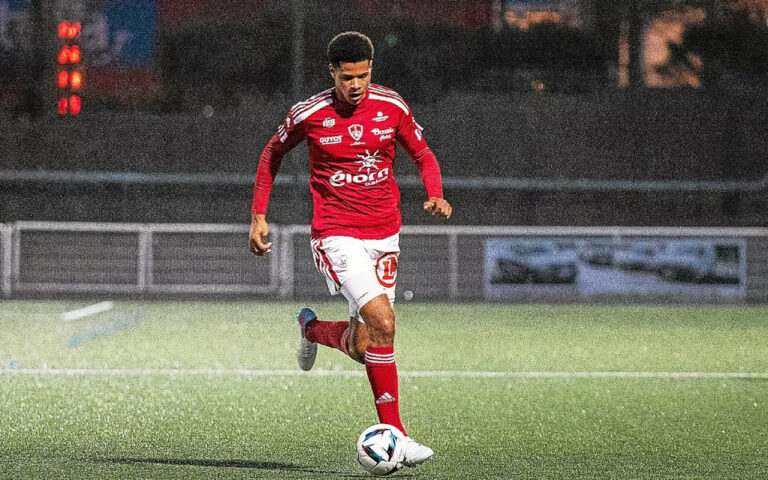 Crystal Palace Pursues Brest’s Raphael Le Guen as Replacement for Chelsea-Bound Maxence Lacroix Crystal Palace Pursues Brest’s Raphael Le Guen as Replacement for Chelsea-Bound Maxence Lacroix