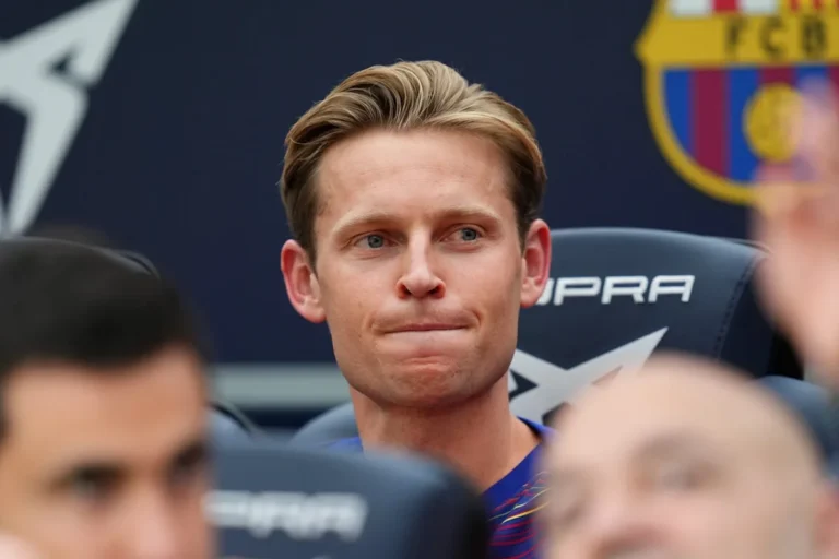 Barcelona Captain Dismisses Surgery Advice Amid Injury Concerns Barcelona Captain Dismisses Surgery Advice Amid Injury Concerns