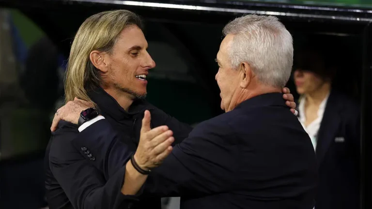 Head coach of famed national team resigns following World Cup disappointment Did not live up to expectations. Head coach of renowned national team steps down after World Cup exit