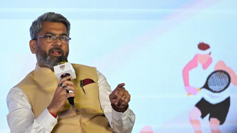 ഇന്ത്യ-ബ്രസീൽ മത്സരം: എഐഎഫ്എഫിന് പൂർണ്ണ പിന്തുണയെന്ന് ബംഗാൾ മുഖ്യമന്ത്രി, കല്യാൺ ചൗബേ ഇന്ത്യ-ബ്രസീൽ മത്സരം: എഐഎഫ്എഫിന് പൂർണ്ണ പിന്തുണയെന്ന് ബംഗാൾ മുഖ്യമന്ത്രി, കല്യാൺ ചൗബേ