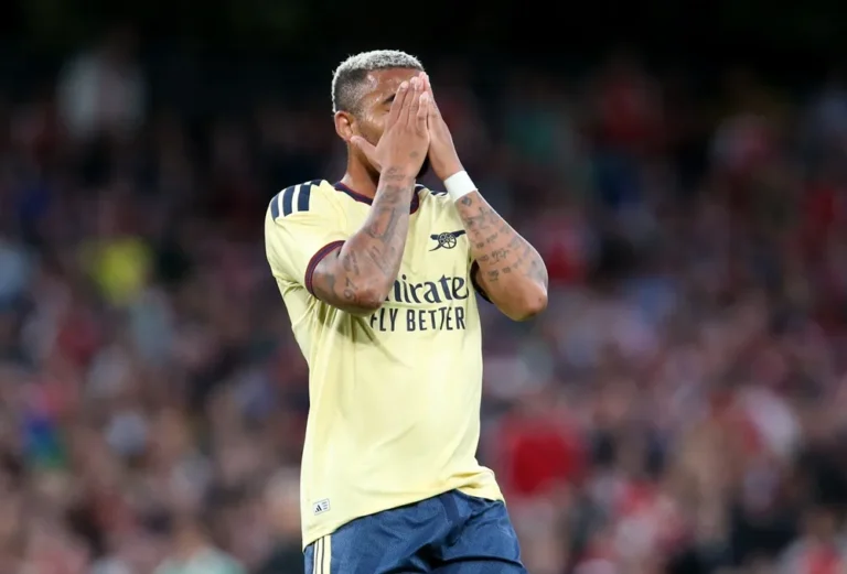 Arsenal Sets £17m+ Asking Price for Napoli Target