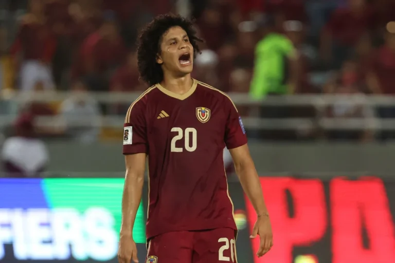 Eduard Bello Joins Deportivo Cali from Nacional