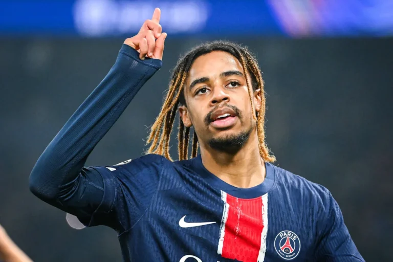Arsenal Attempts to Hijack Deal for World-Class Forward