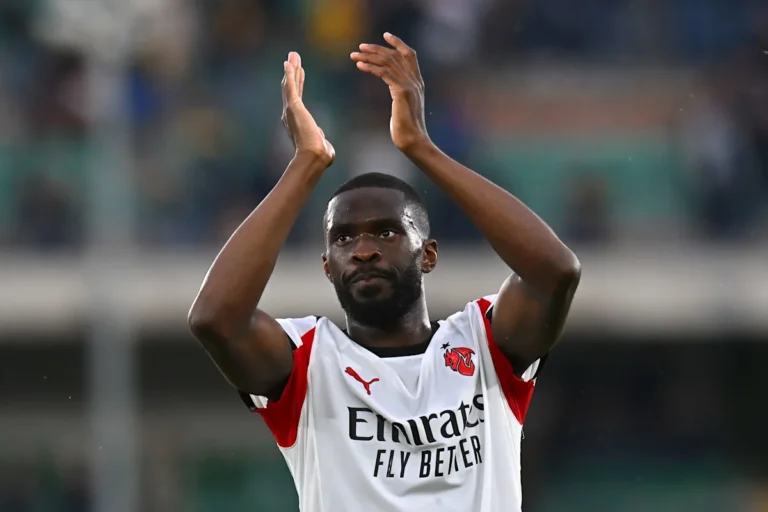 Fikayo Tomori Poised to Leave Milan as Ruben Amorim Pursues New Player Profile