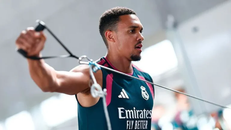 New Season, New Boss: Can Alexander-Arnold Lead Real Madrid? क्या अलेक्जेंडर-अर्नोल्ड रियल मैड्रिड के लिए होंगे अहम खिलाड़ी?