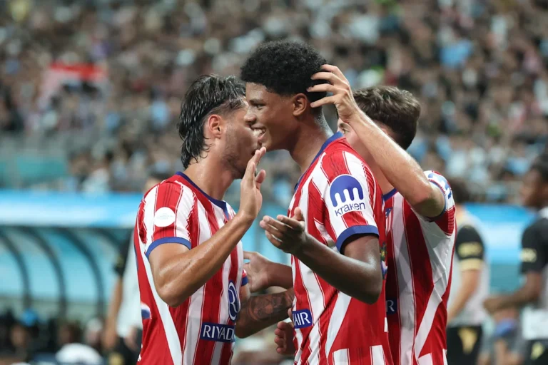 16-Year-Old Jorge Domínguez Scores for Atlético de Madrid