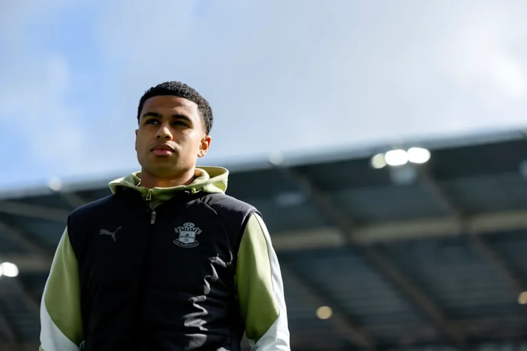 Leeds United Faces £30m Dilemma as 22-Year-Old Transfer Takes Unexpected Turn: Should They Counter Bid?