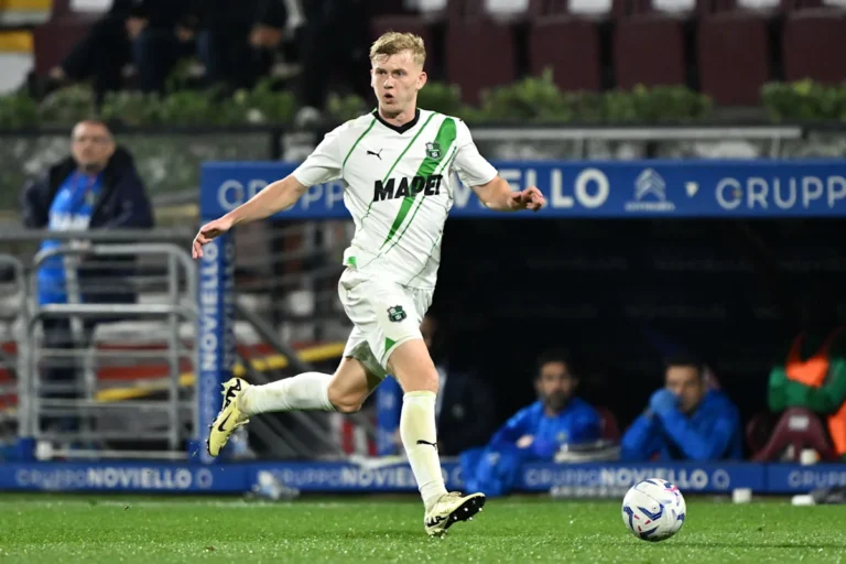 Sunderland in Three-Way Race for Serie A Full-Back: Should Le Bris Pursue? Sunderland in Three-Way Race for Serie A Full-Back: Should Le Bris Pursue?