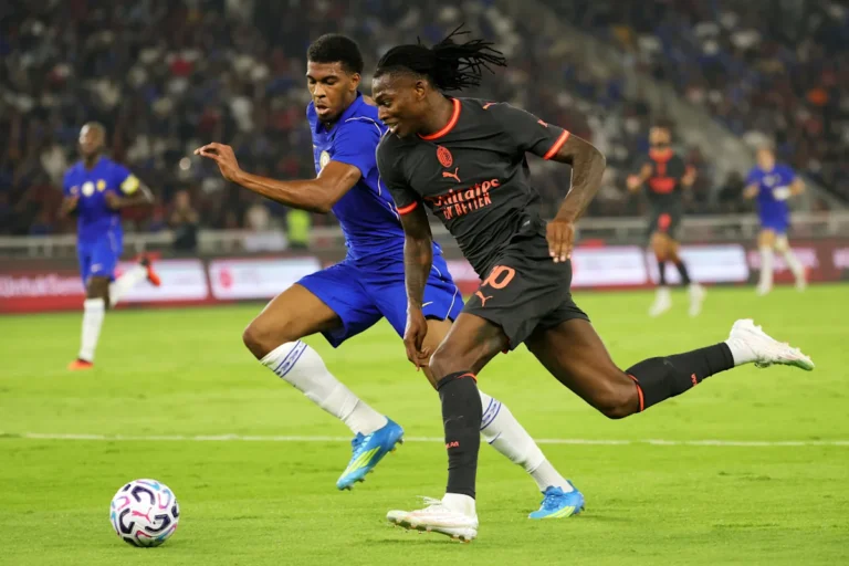 Milan Rejects Leão Again; Inter Eyes Spence as Juve Sets Goals in Today’s Market Milan Rejects Leão Again; Inter Eyes Spence as Juve Sets Goals in Today's Market