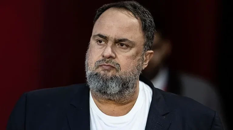 Marinakis Sues Palace Over Gun Banner Dispute