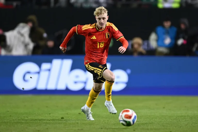 Manchester United Faces Tough Competition for Talented Left-Back: Good Fit for Carrick?