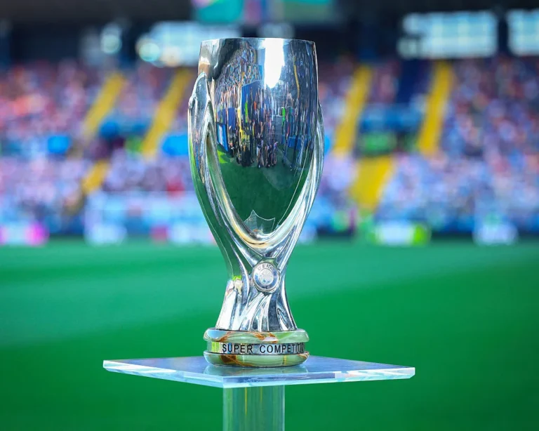 Super Cup Decider Tomorrow: Emery and Luis Enrique Prepare for Clash Super Cup Decider Tomorrow: Emery and Luis Enrique Prepare for Clash
