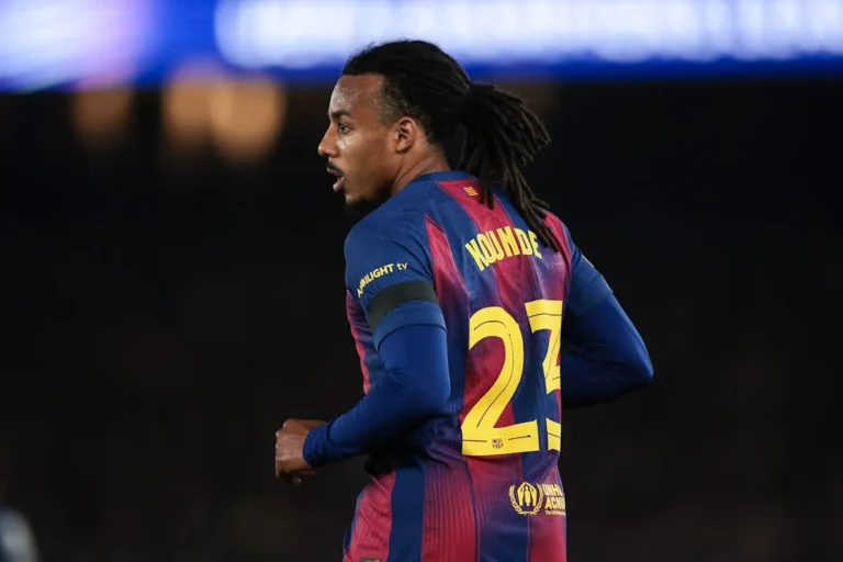 Arsenal Still Hasn't Made Progress on Signing Barcelona Defender, Says Romano