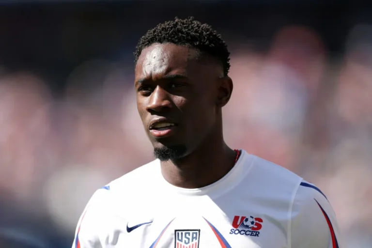 Could Former Gunner Make Move to Spurs This Summer? Could Former Gunner Make Move to Spurs This Summer?