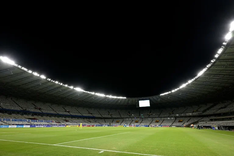 Cruzeiro and Flamengo Reveal Line-ups for Libertadores Showdown