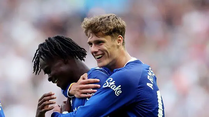 Fans See George and Armstrong Prepared for Action After Newcastle Win Fans See George and Armstrong Prepared for Action After Newcastle Win