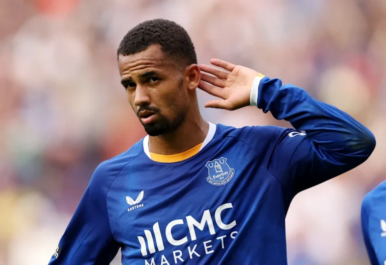 Liverpool Pursues Everton Winger: What Will He Bring to Anfield?