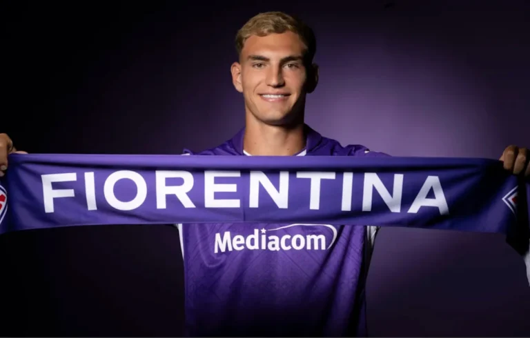 Pellegrino and Mastantuono Connect Over Fiorentina Legend Batistuta Pellegrino and Mastantuono Connect Over Fiorentina Legend Batistuta