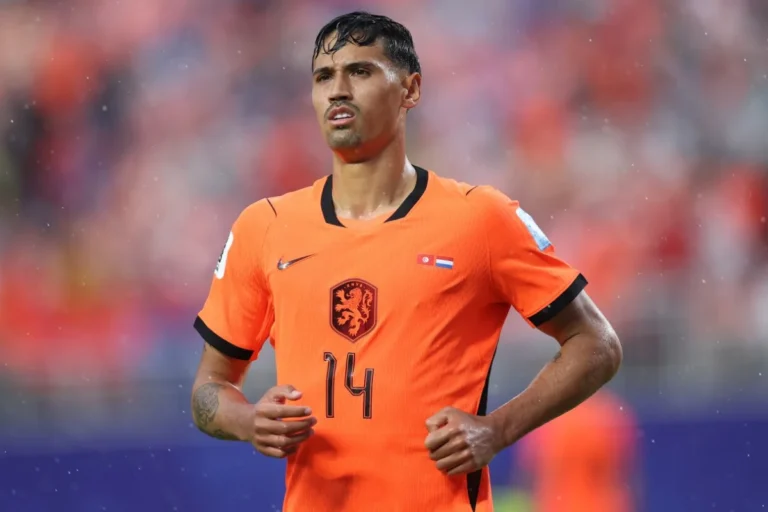 Midfielder Poised to Leave Manchester City Midfielder Poised to Leave Manchester City