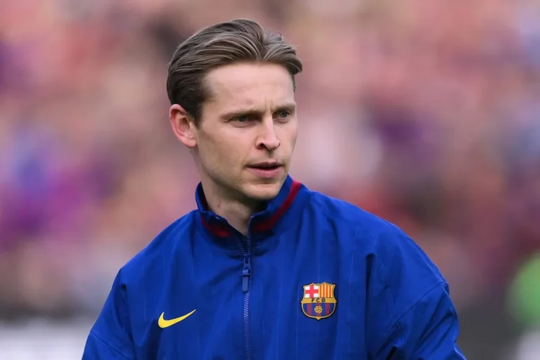 Frenkie de Jong Addresses Injury Setback: “I’m Suffering and Very Disappointed” Frenkie de Jong Addresses Injury Setback: “I’m Suffering and Very Disappointed”