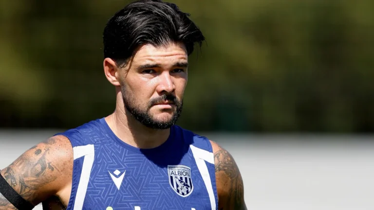 Derby Signs Midfielder Mowatt from West Brom